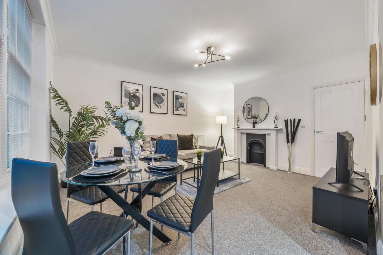 Modern, City Centre -2 Bedroom Apartments Ридинг Экстерьер фото